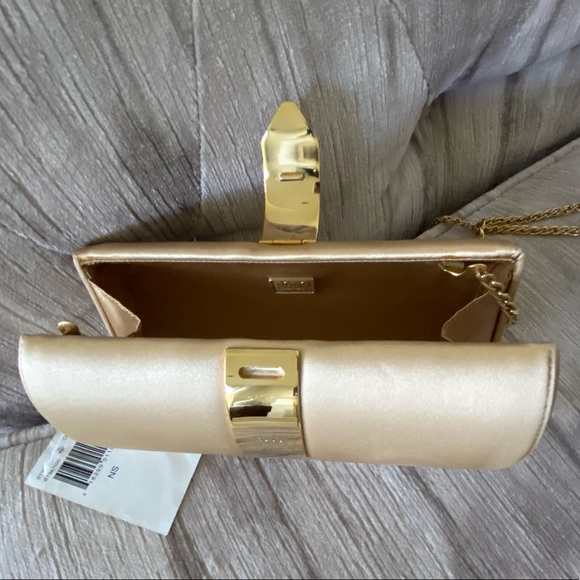 RODO Vintage Hard Dressy Clutch w Chain Strap NWT - Picture 10 of 12